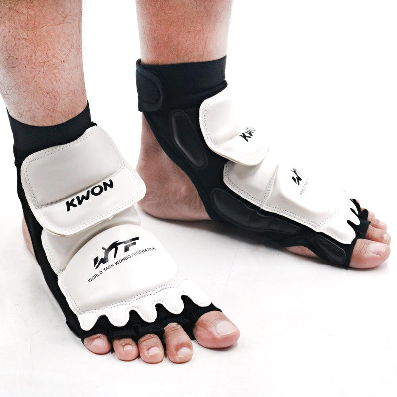 Taekwondo Feet Protector WTF Approved Protector Kwon MMA Karate Foot Pads Sparring Gear Pair